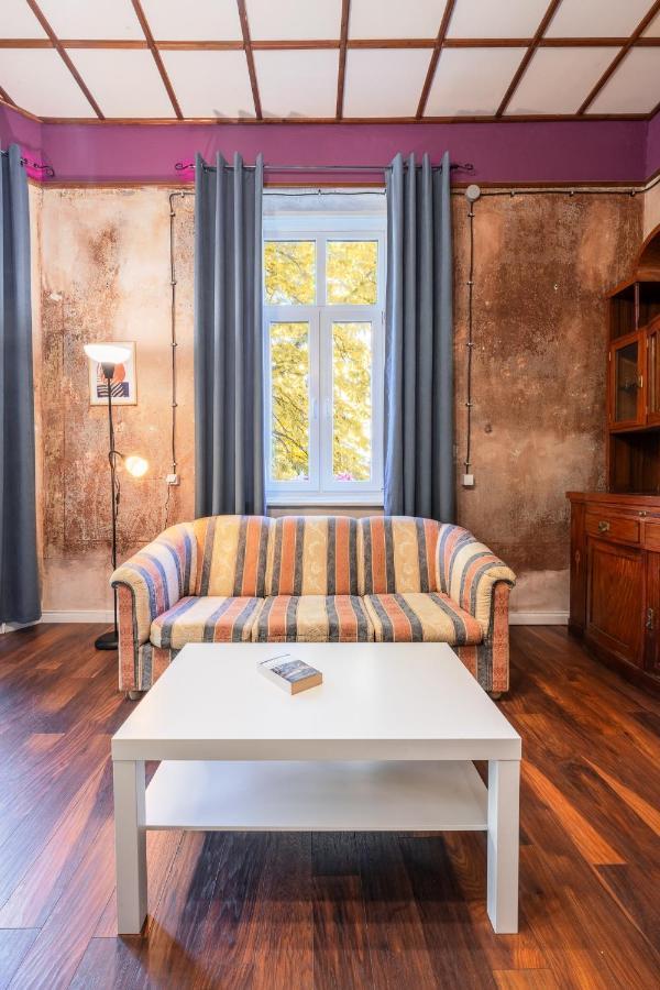 Astoria Guest house *